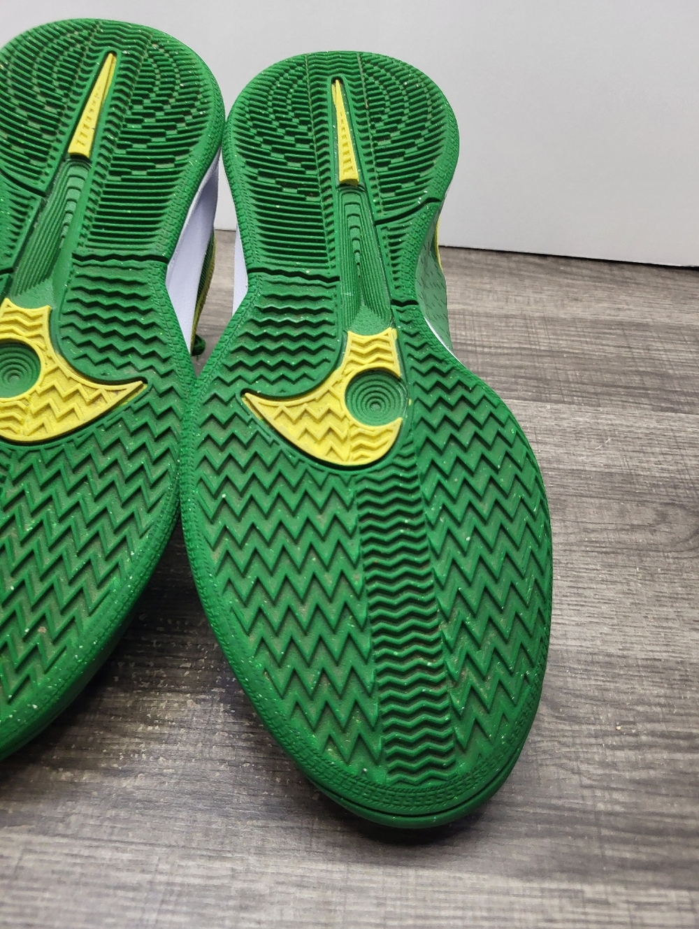 Nike Sabrina 2 Oregon Ducks Women's Size 6.5 Basketball Shoes Sneakers - Picture 8 of 10